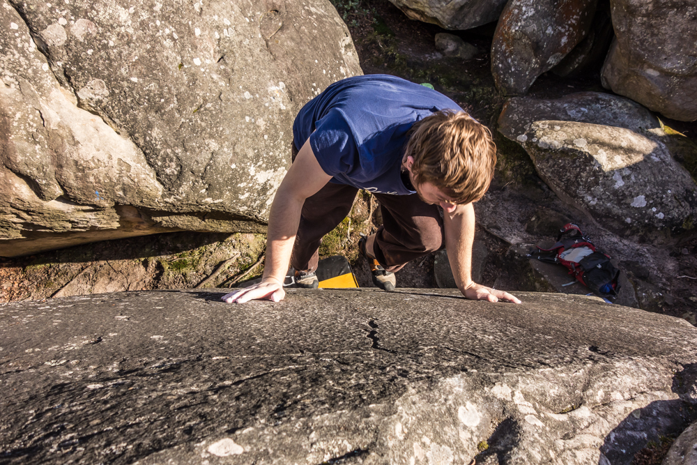 rock climbing bouldering in rocher canon fontainebleau