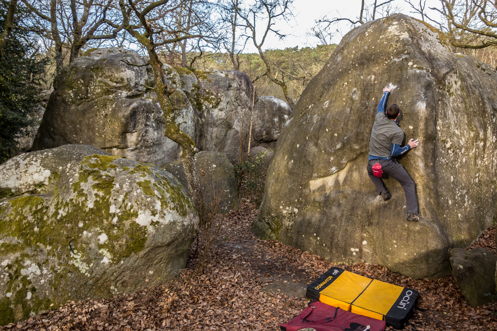 rock climbing bouldering in bas cuvier fontainebleau