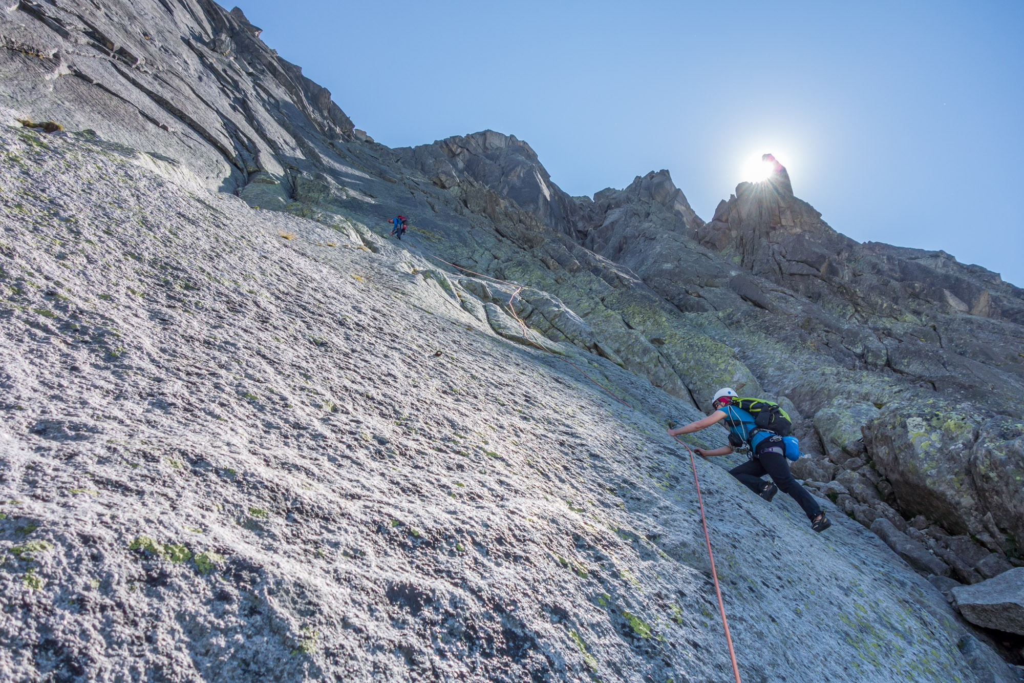 On the first pitch of the brilliant Lepidopteres with the crest of the Papillons Ridge above. Photo credit: Mark Reid