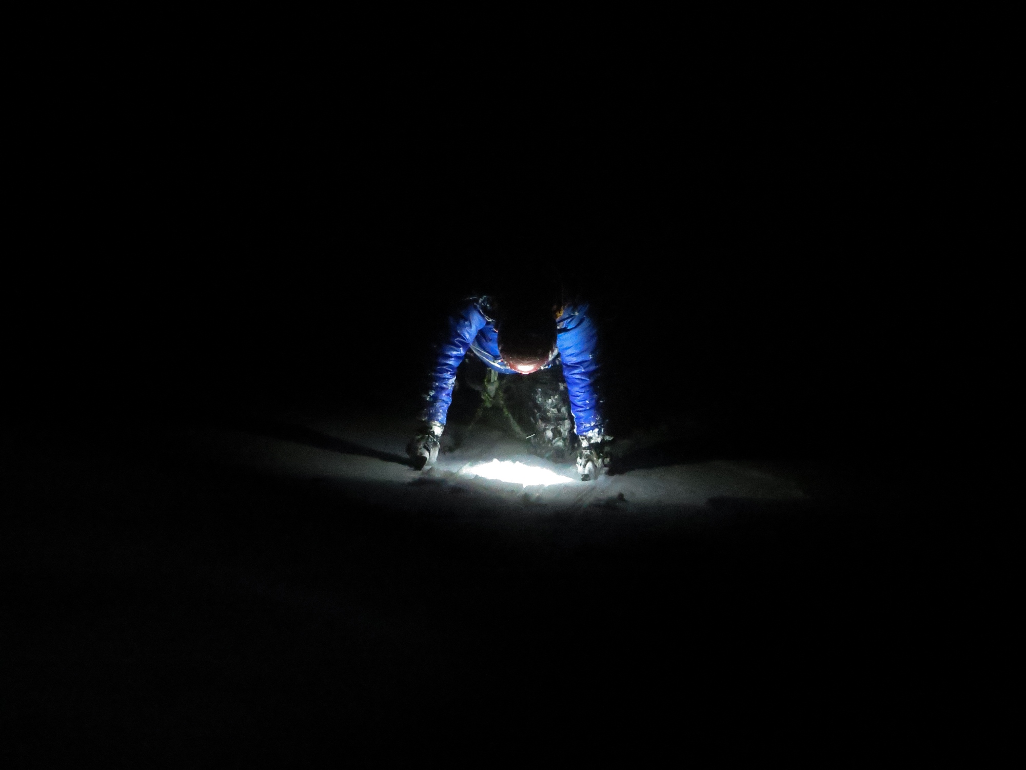 scottish winter mixed climbing on centrist lochnagar