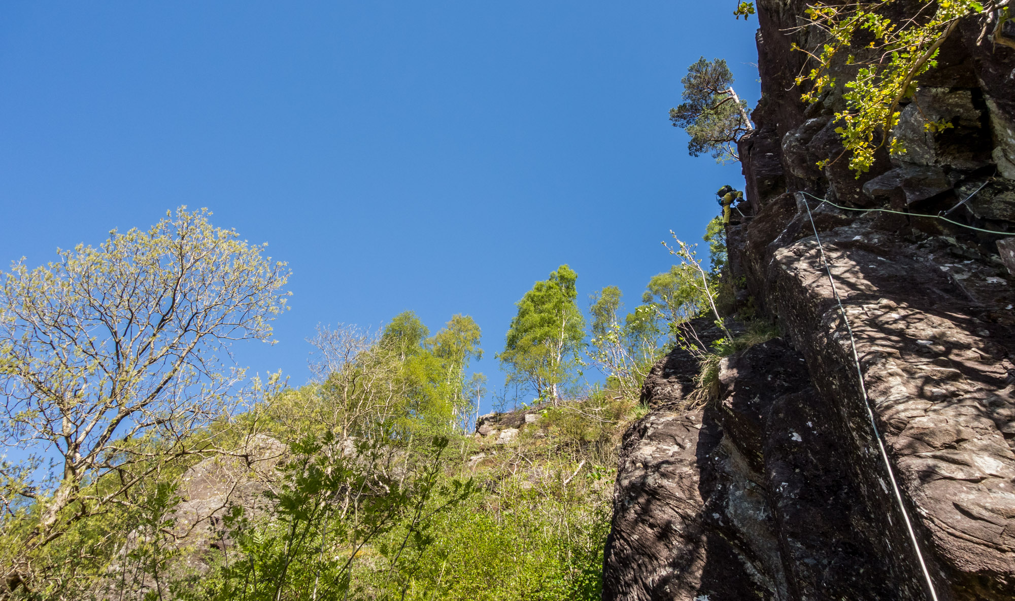 scottish summer rock climbing on heatwave glen nevis