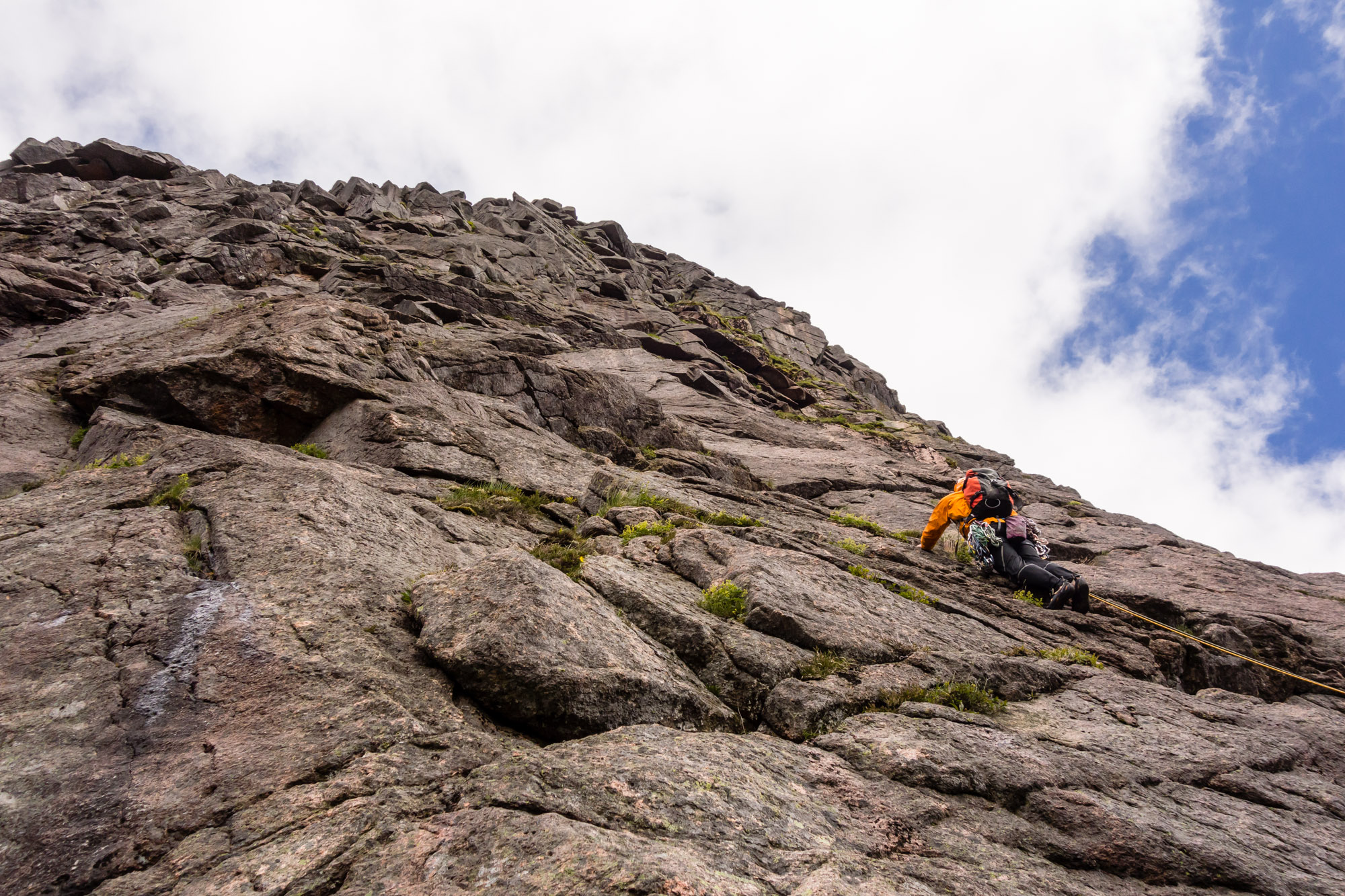 scottish summer rock climbing on the sandpyper direct stag rocks