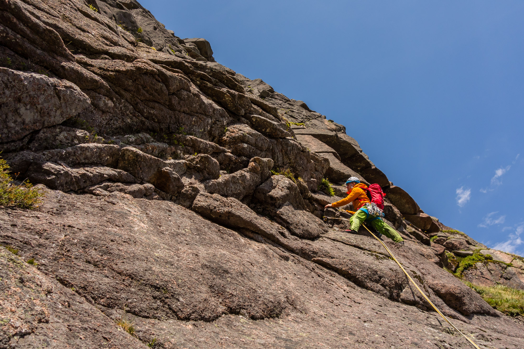 scottish summer rock climbing on the sandpyper direct stag rocks