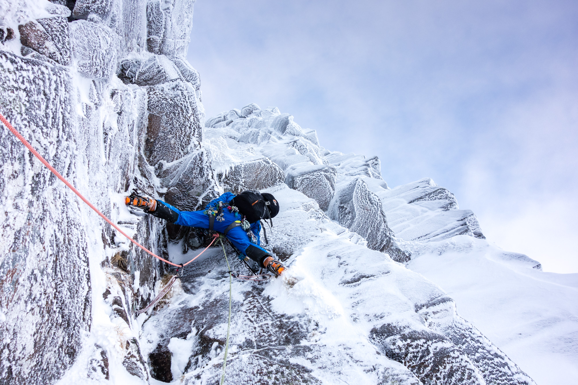 scottish winter mixed climbing on judas priest lochnagar