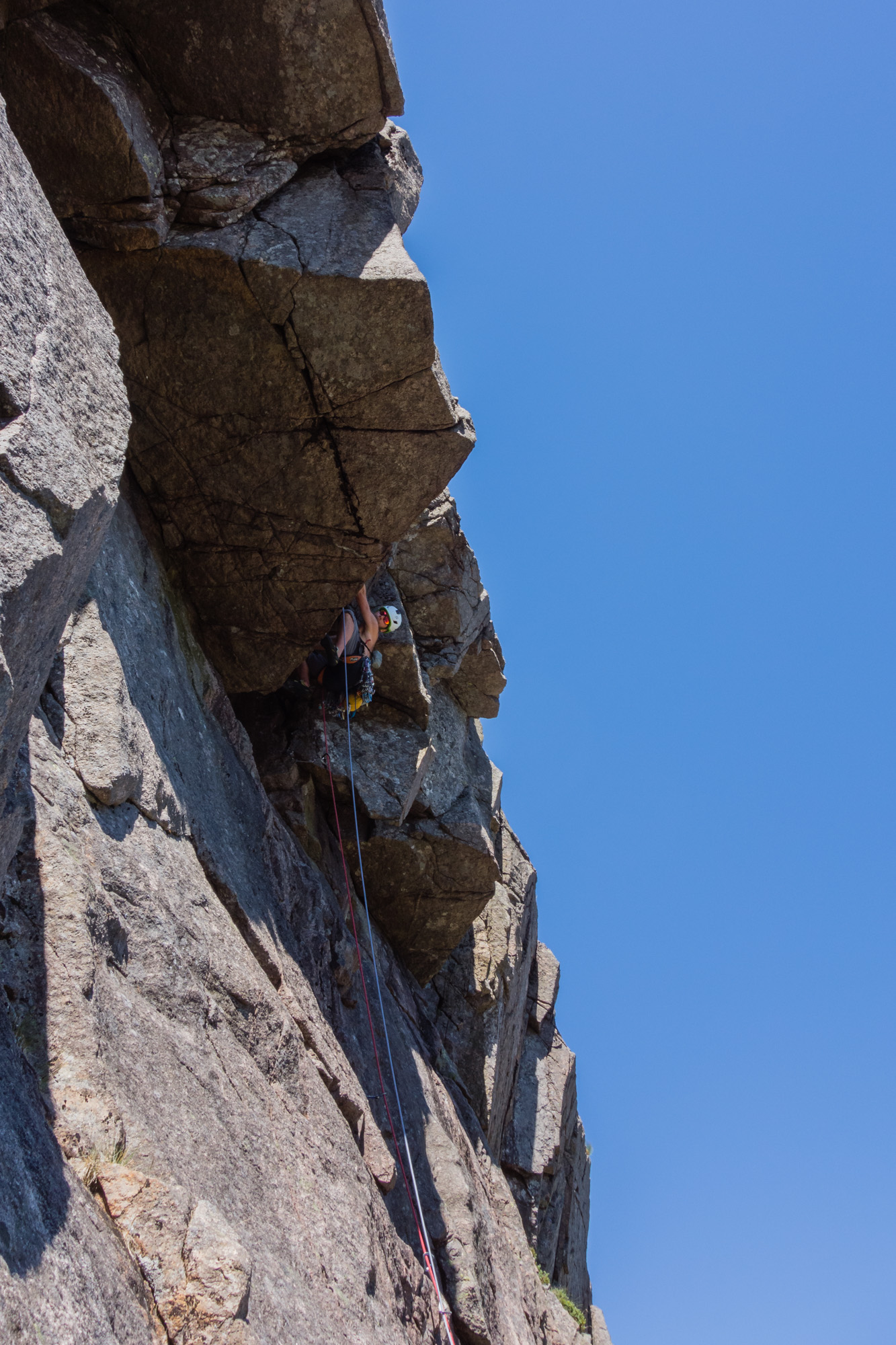 scottish summer rock climbing on king rat creag an dubh loch