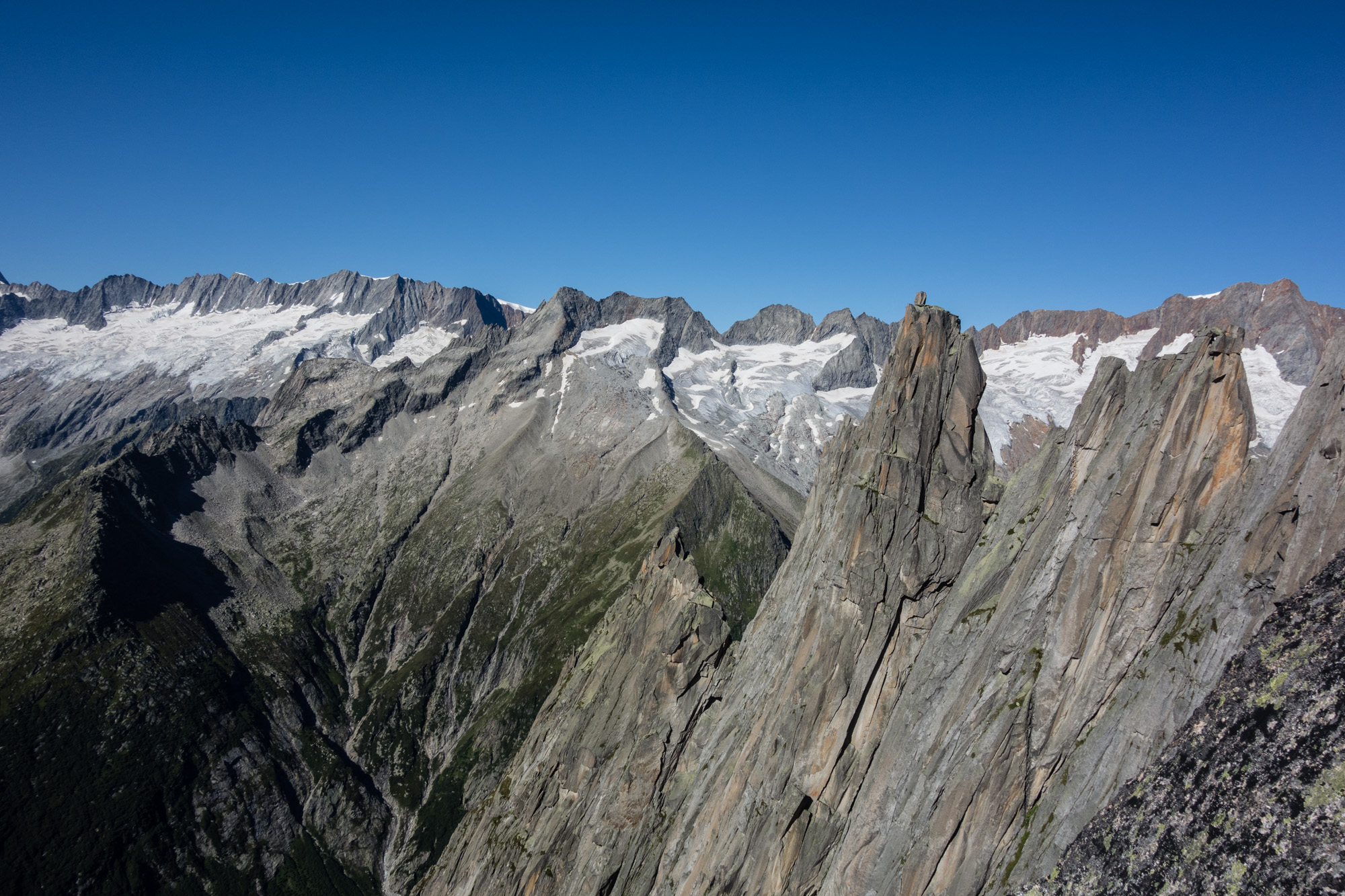 alpine summer rock climbing on the westgrat salbitschijen