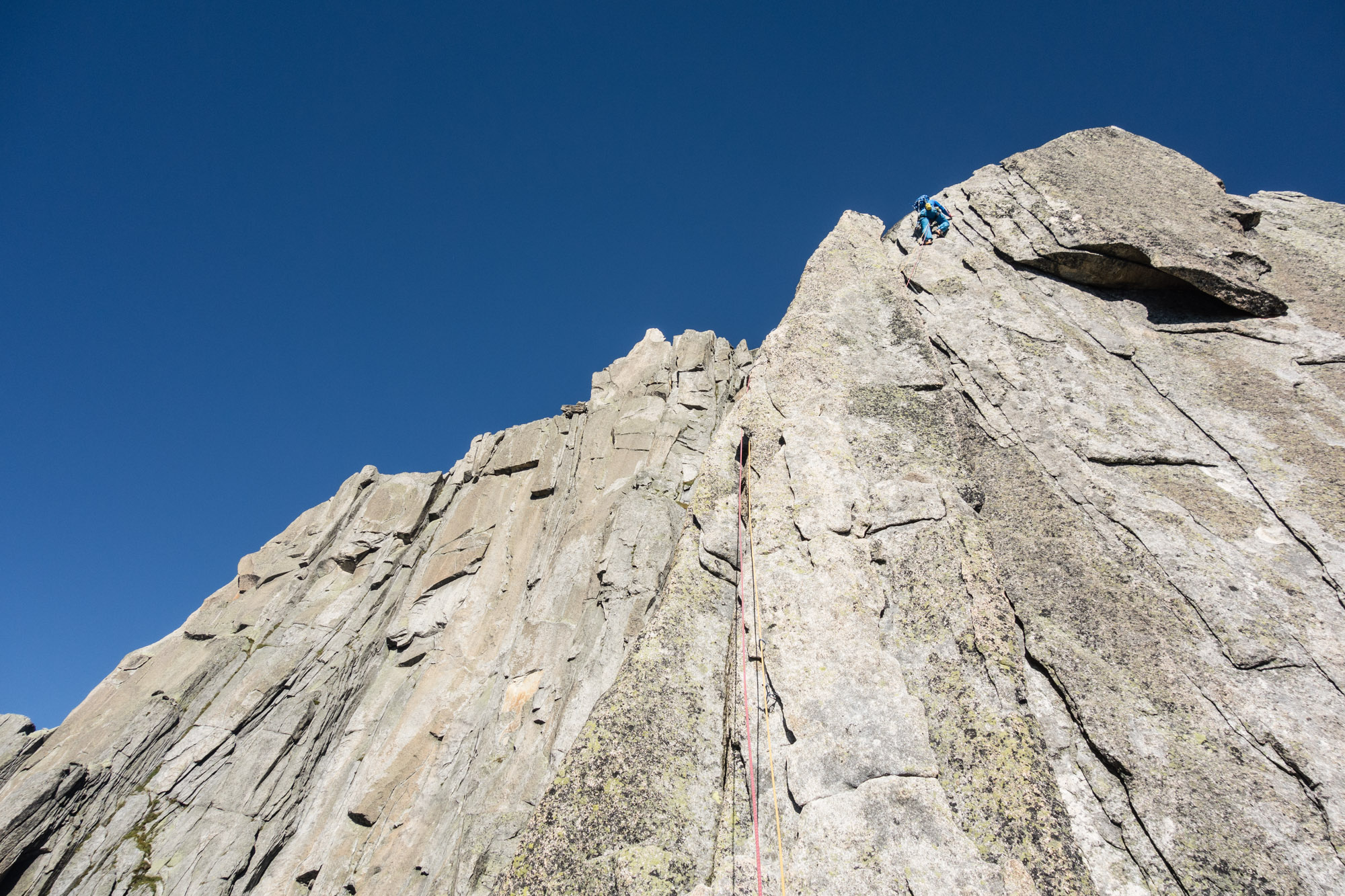 alpine summer rock climbing on the sudgrat salbitschijen