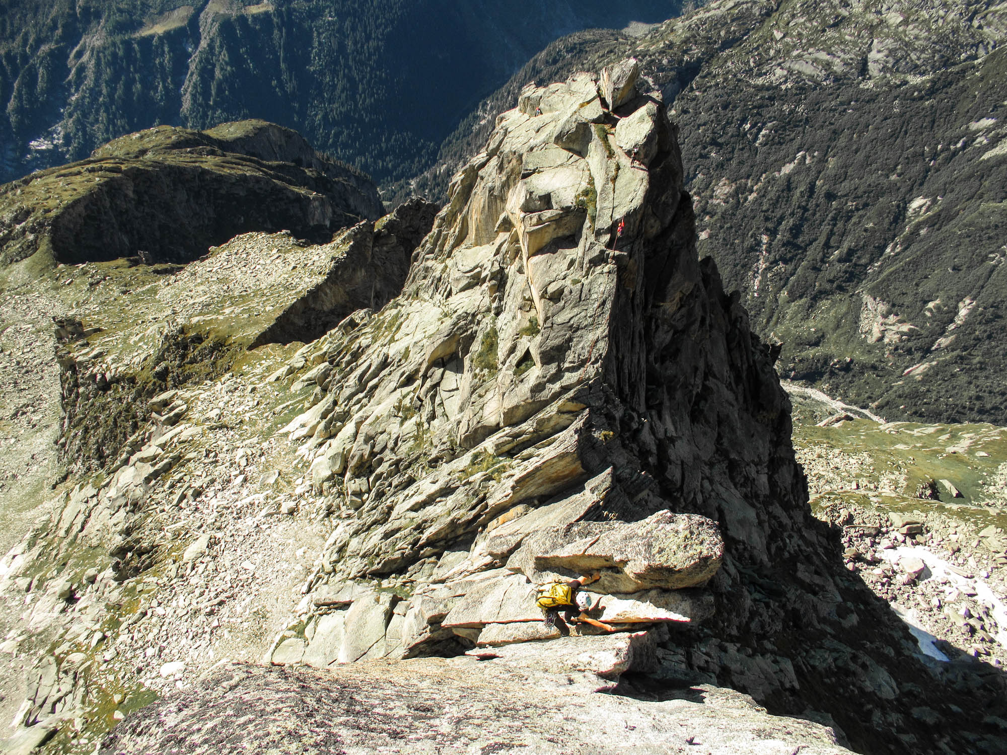 alpine summer rock climbing on the sudgrat salbitschijen