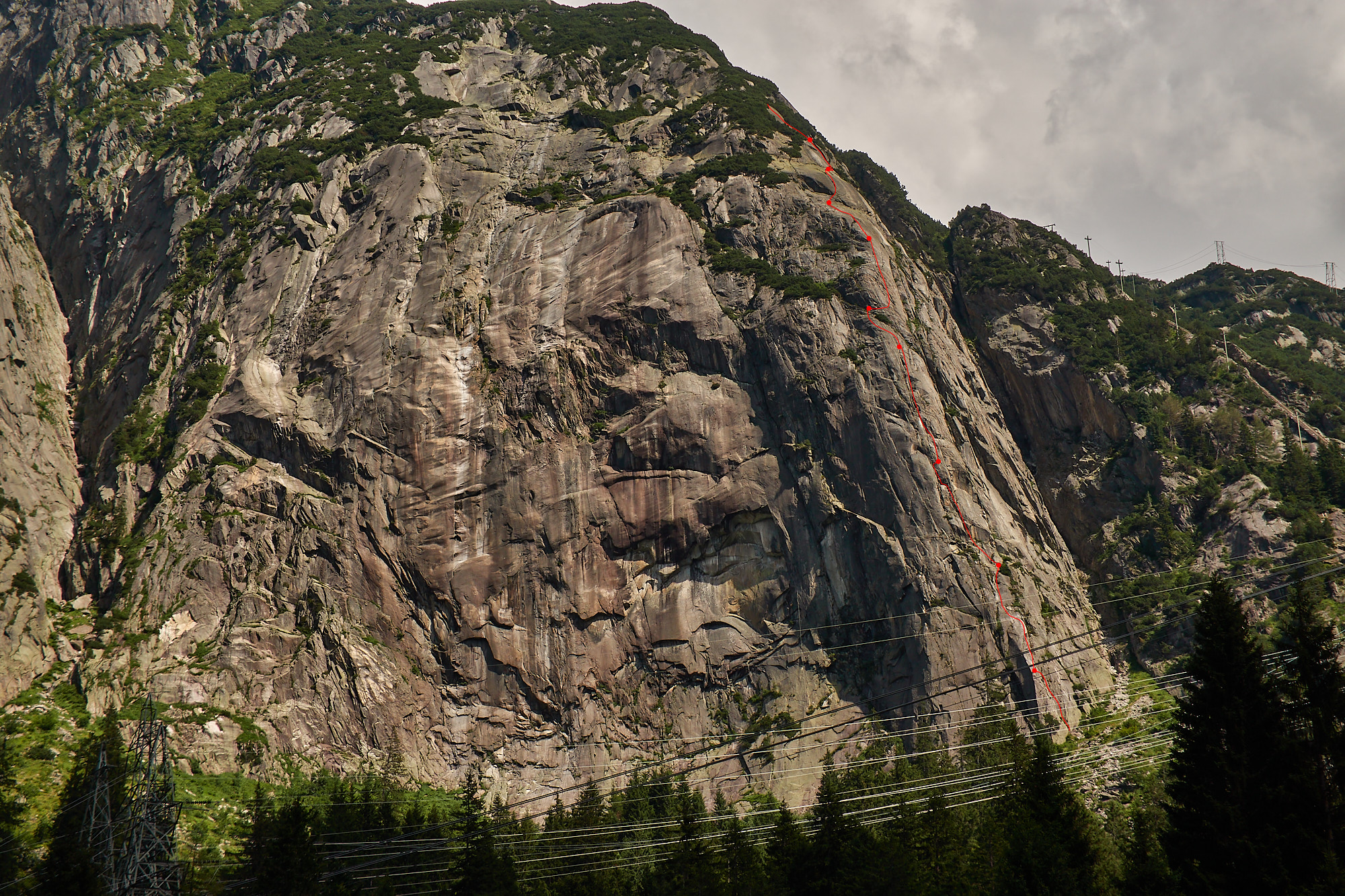 A view of the Handegg granite cliffs and slabs in the Grimsel Pass